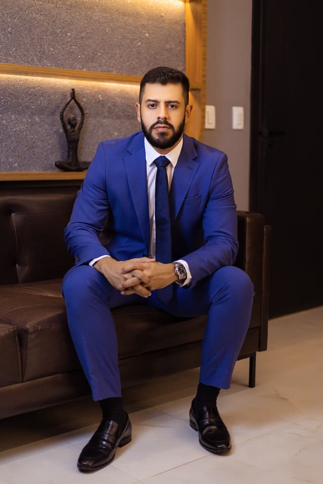 Dr. Heitor Mota - Advogado Especialista em Direito Imobiliário